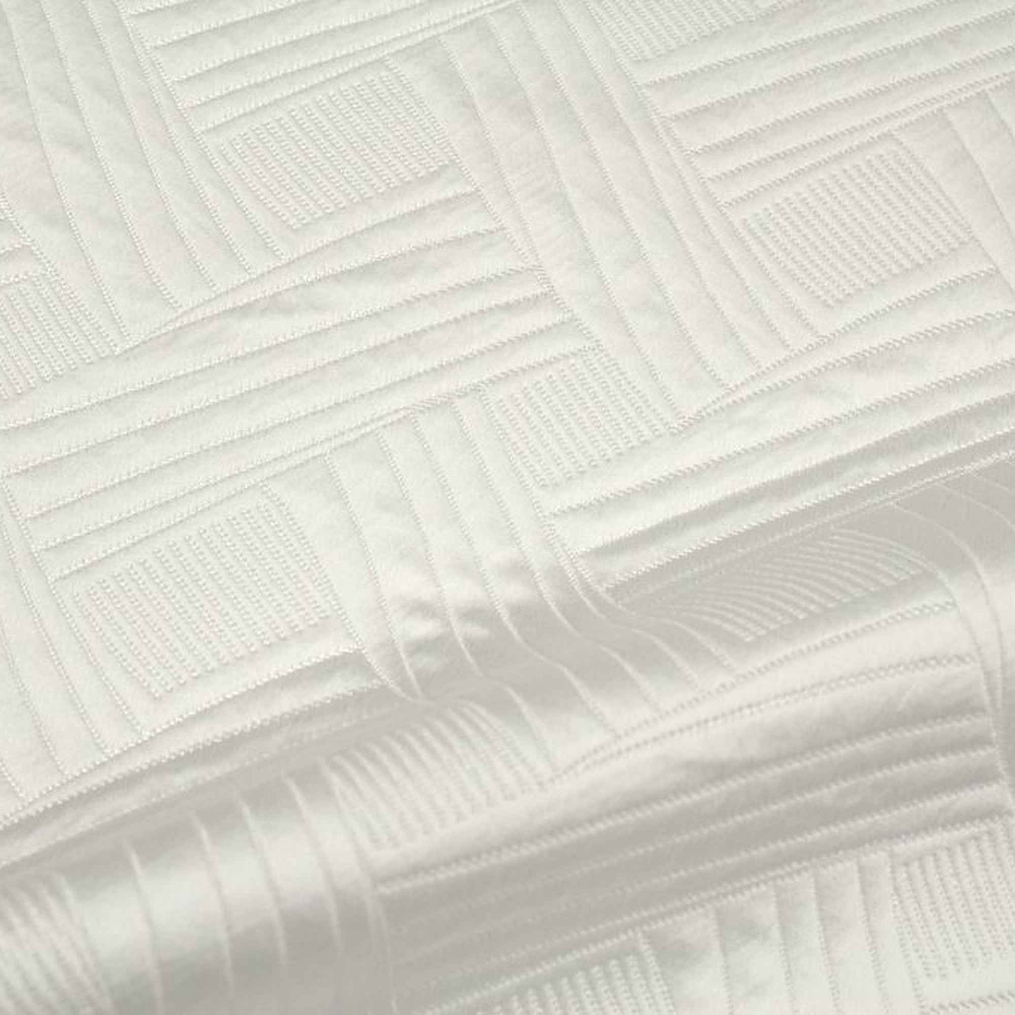 Bangkok White Tablecloth — fabric swatch