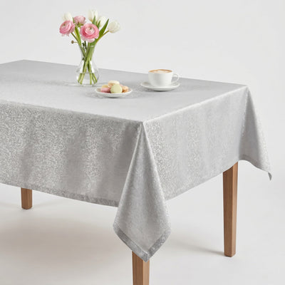 Classic Jacquard Tablecloth – Ivory