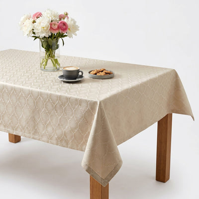 Ladino Ogee Jacquard Tablecloth – White