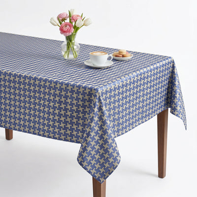 Rattle Jacquard Tablecloth – Blue