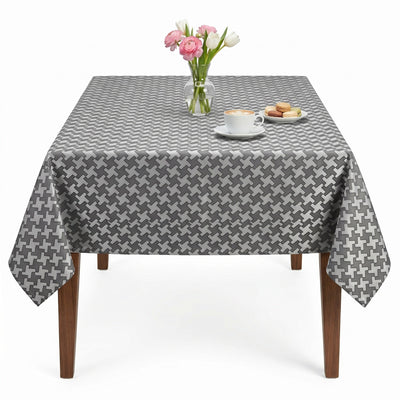 Rattle Jacquard Tablecloth – Ebony