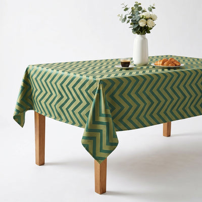 Rella Chevron Jacquard Tablecloth – Emerald