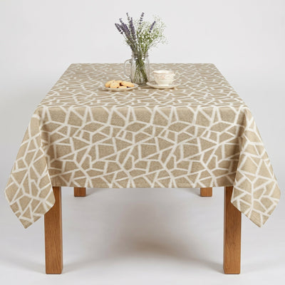 Triangle Metallic Jacquard Tablecloth – Gold