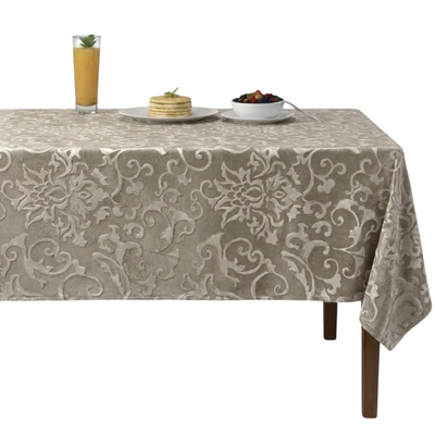 Vails Embossed Scroll Velvet Tablecloth – Champagne