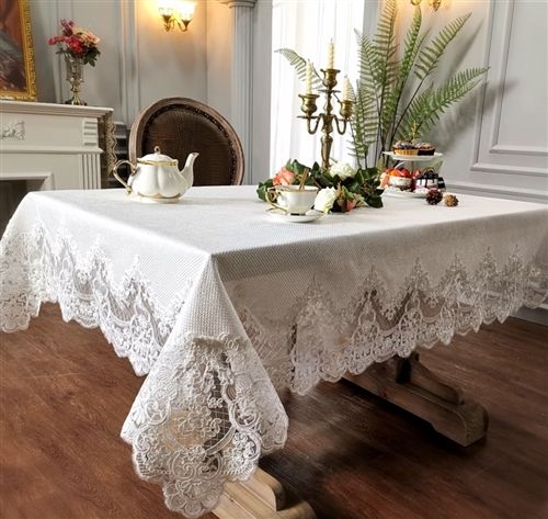 Violet Linen Versailles Lace-Border Tablecloth — White