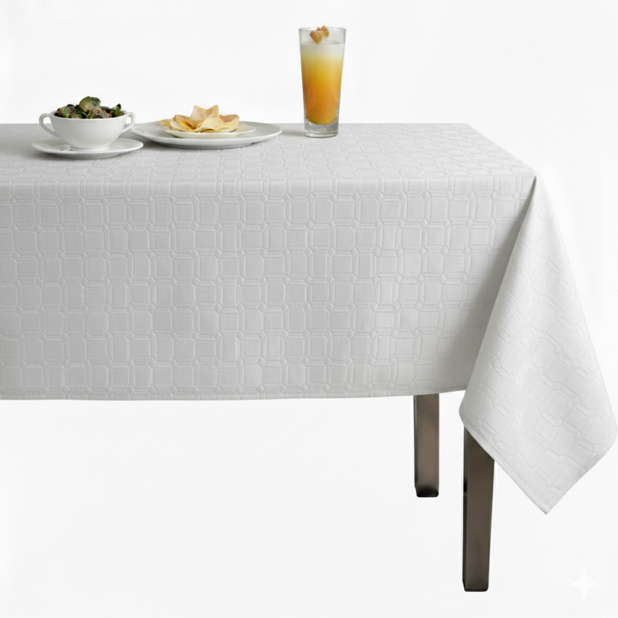Square Jacquard Quilted Look Tablecloth – Snow