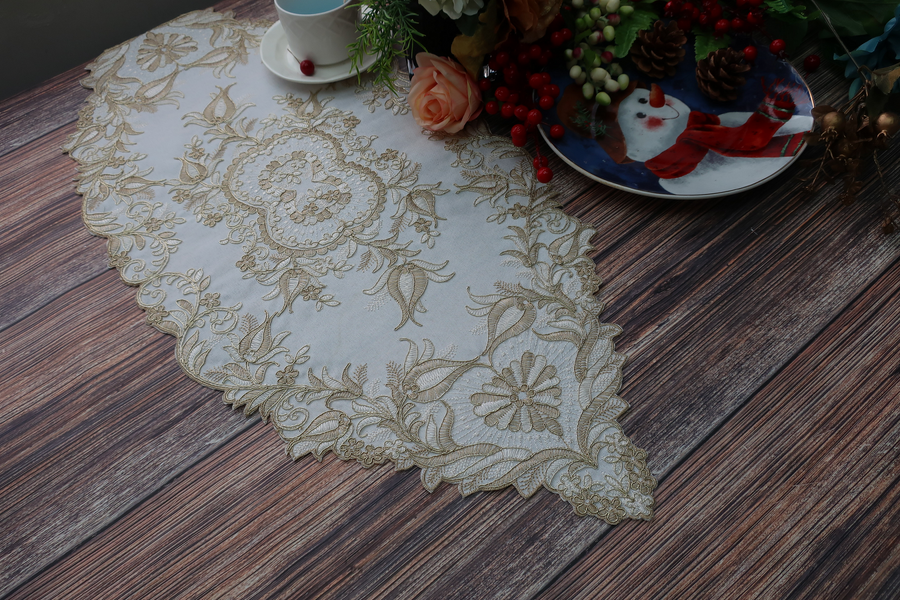 Glory Embroidered Lace Pattern Decorative Place Mats