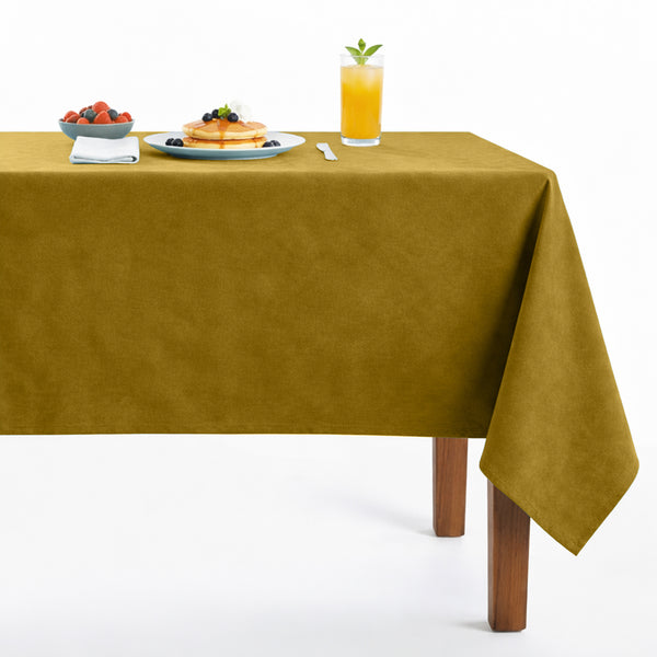 Newport118 in Amber, made up as a tablecloth