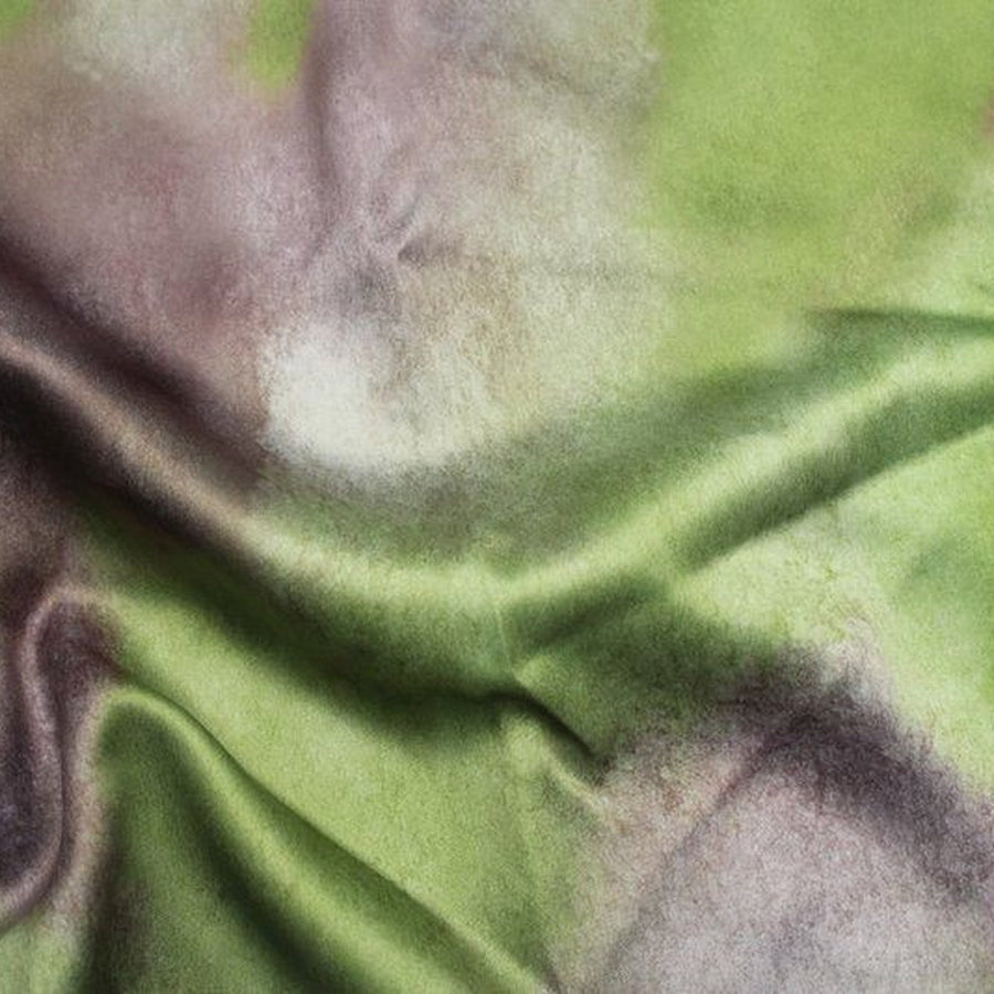 Aquarium Plum Tablecloth — fabric swatch
