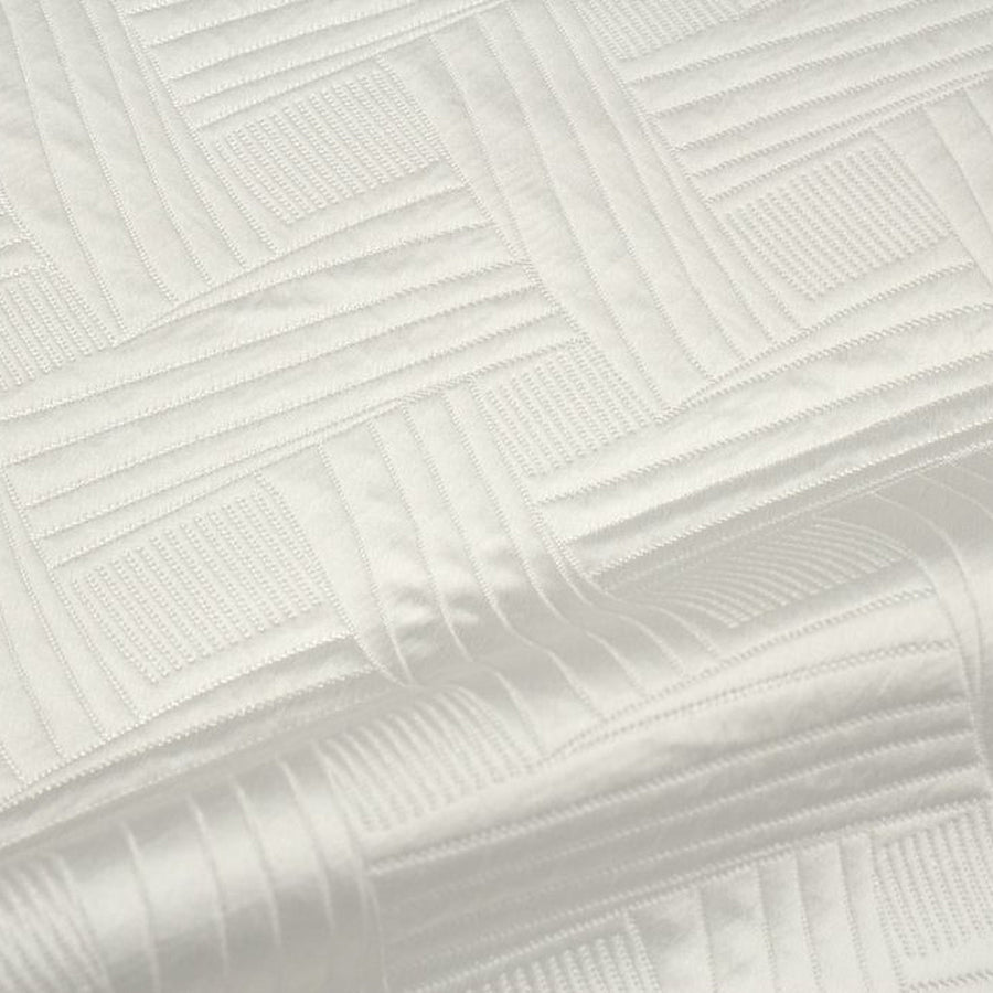 Bangkok White Tablecloth — fabric swatch