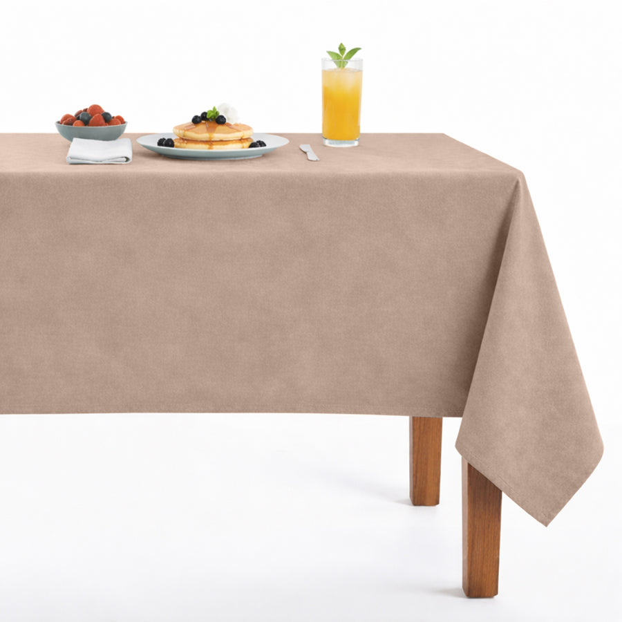 Newport118 Velvet Tablecloth – Blush