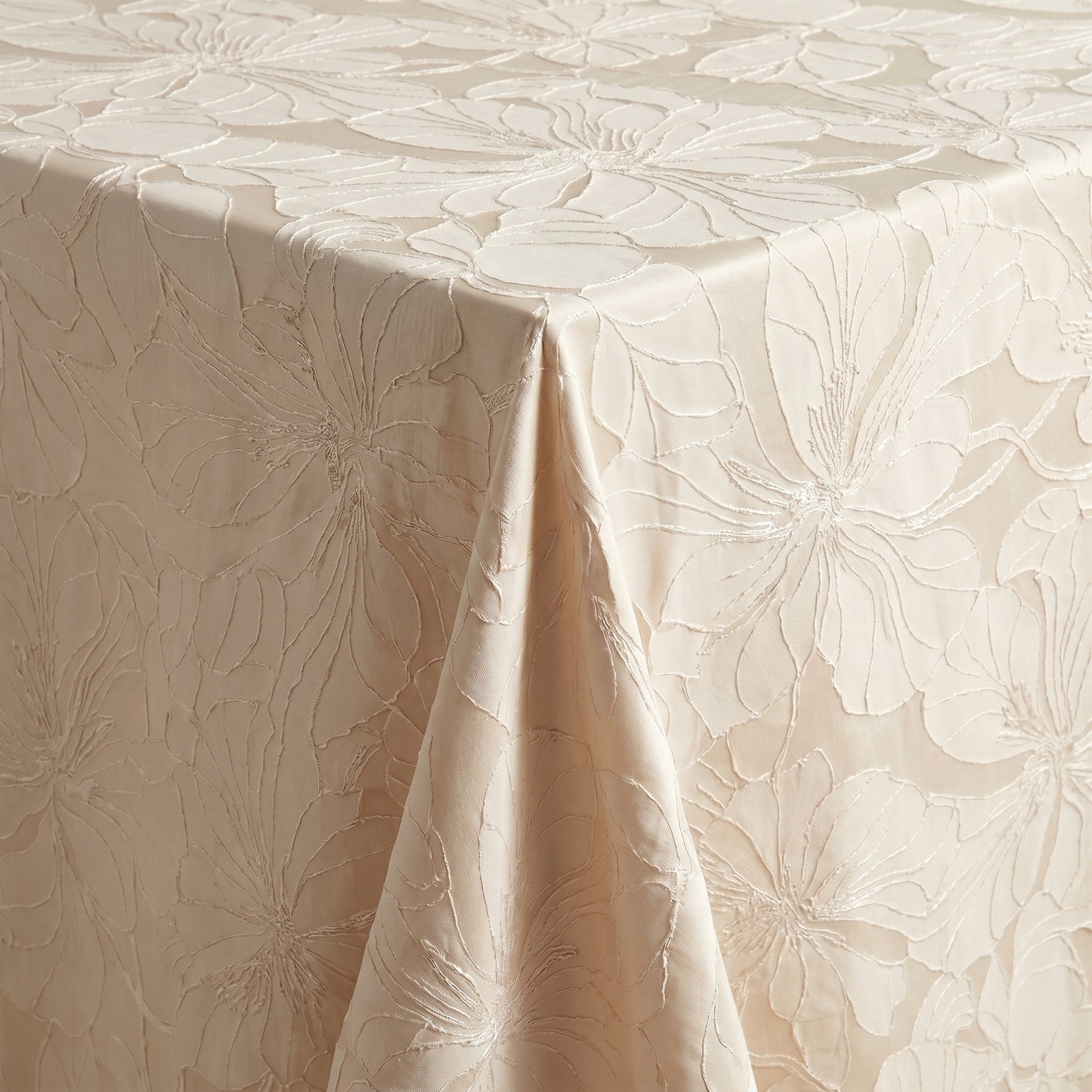 Cambridge Beige Tablecloth — fabric detail