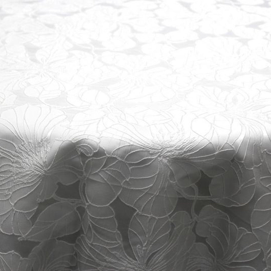 Cambridge Crystal Tablecloth — fabric swatch