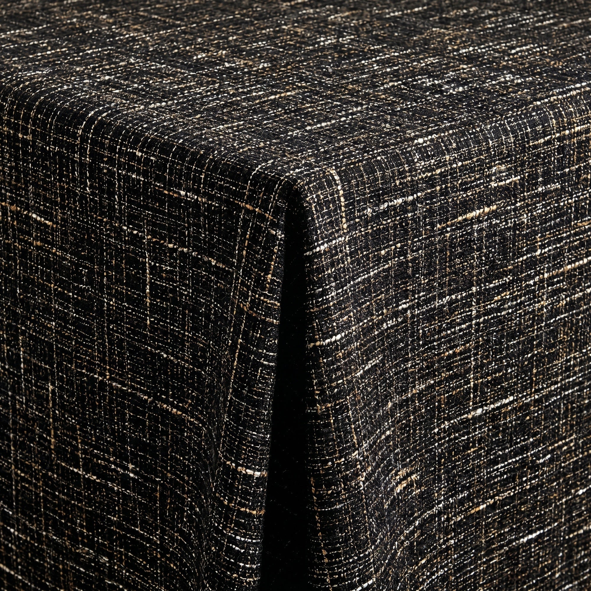 Chrisma Onyx Tablecloth — fabric detail