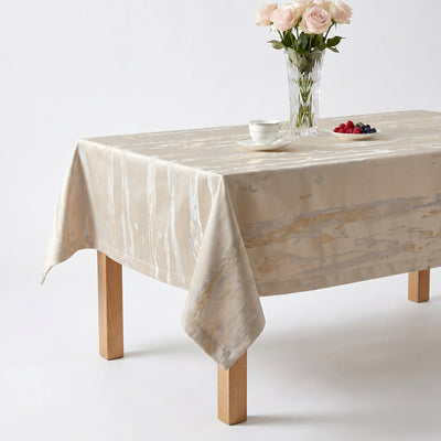 Des Arts Jacquard Tablecloth – Ivory