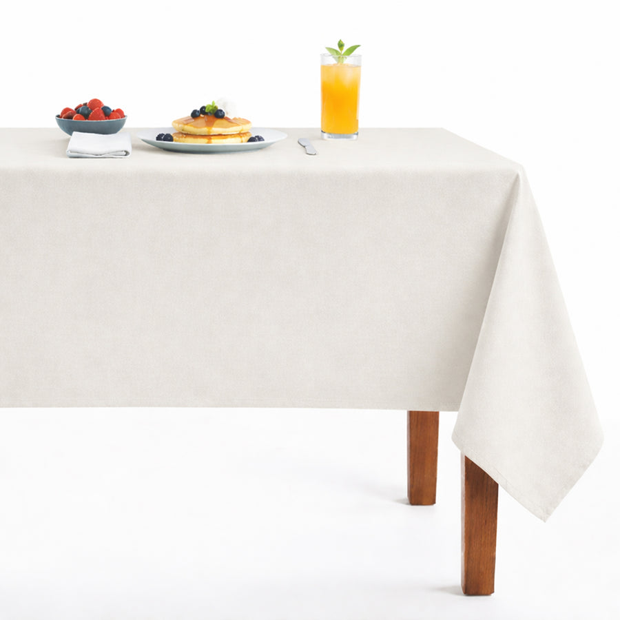 Newport118 Velvet Tablecloth – Eggshell