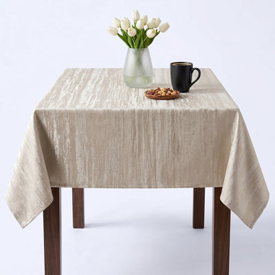 Inline Metallic Jacquard Tablecloth – White