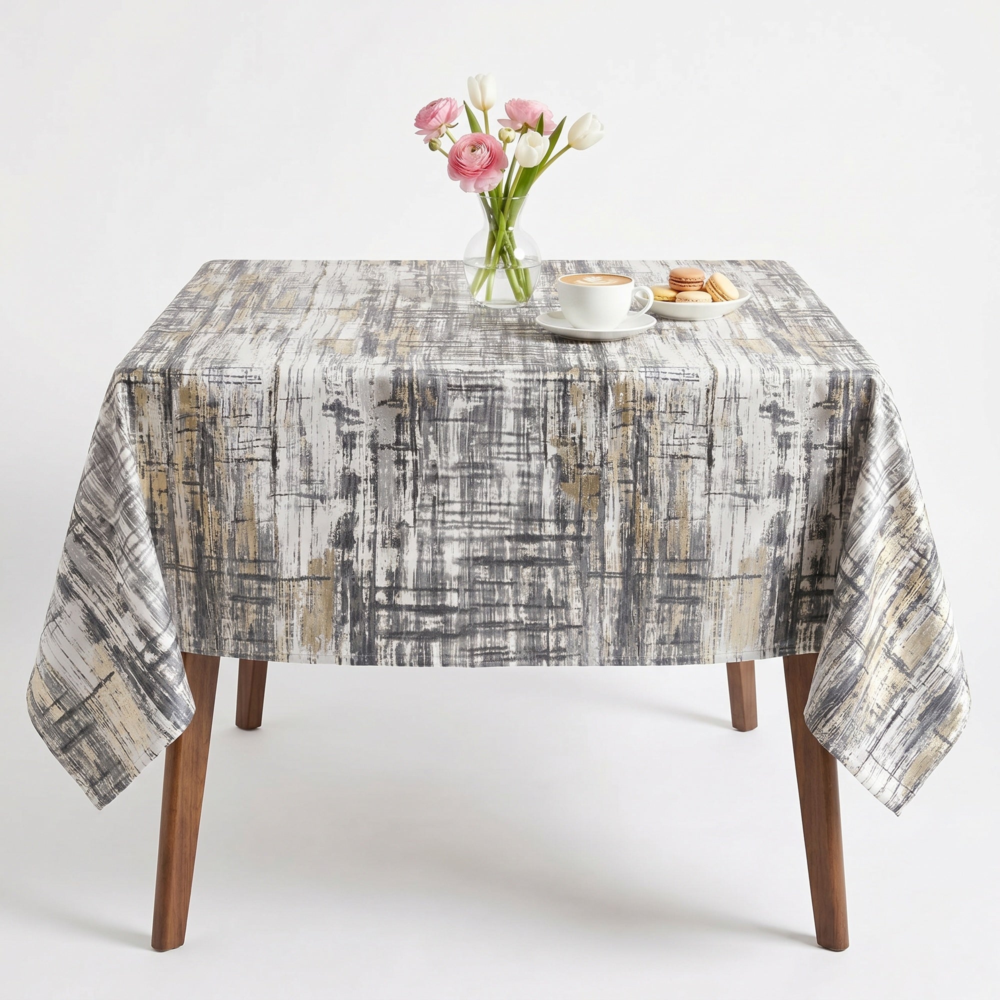 Lynsfield Ebony Tablecloth