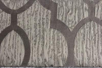 Superb Ogee Scroll Jacquard Tablecloth – Silver