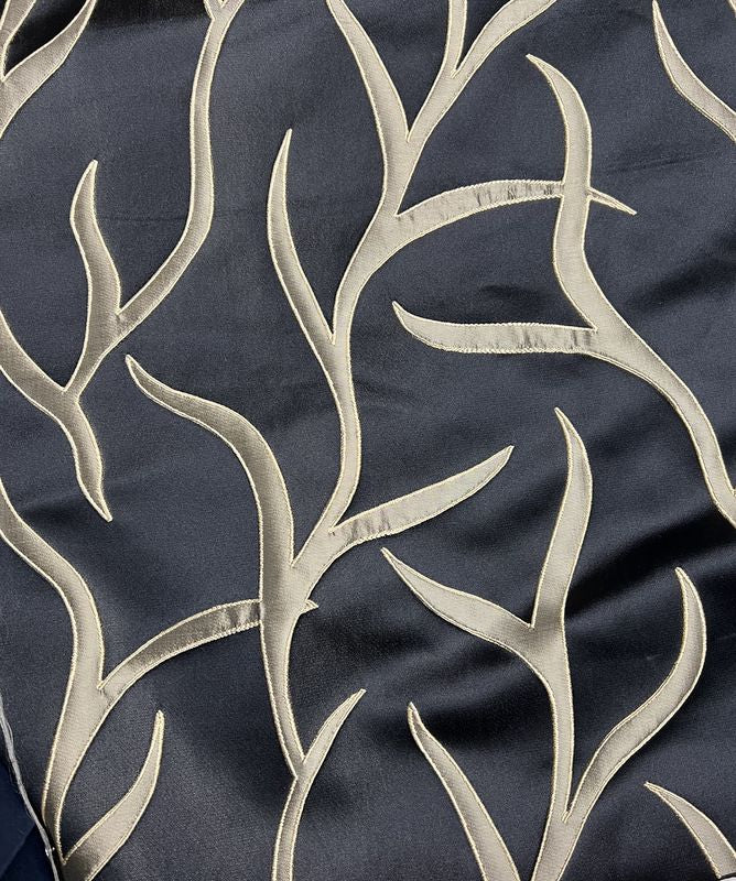 VINETREE Tablecloth - Black