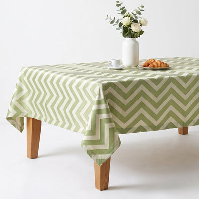 Rella Chevron Jacquard Tablecloth – Green