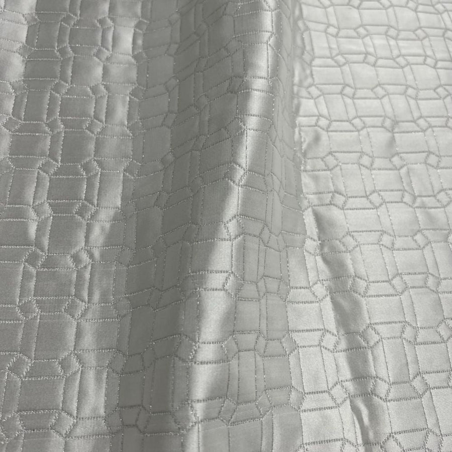 Snow Square Jacquard, Quilted Look - Custom Tablecloths