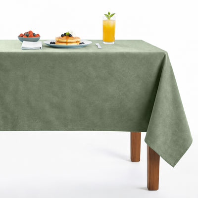 Newport118 Velvet Tablecloth – Soft Green