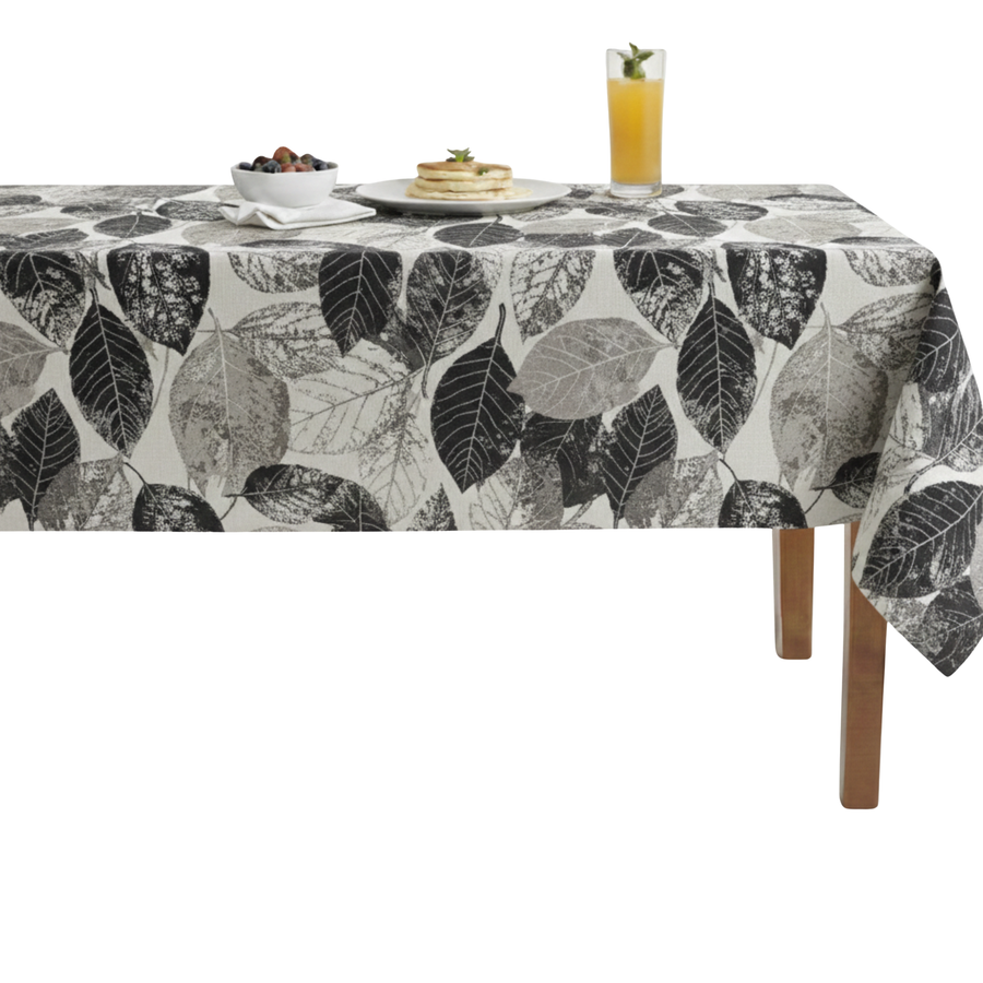 Fallen Leaves Jacquard Leaf Print Tablecloth – Black
