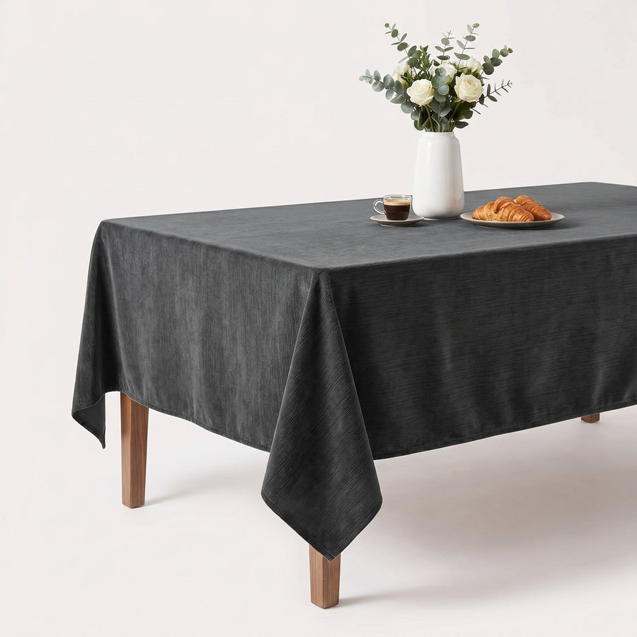 Veluxe Black Tablecloth