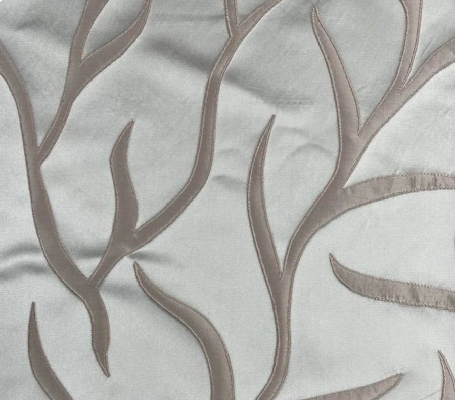 Vine Tree Jacquard Tablecloth - Blush