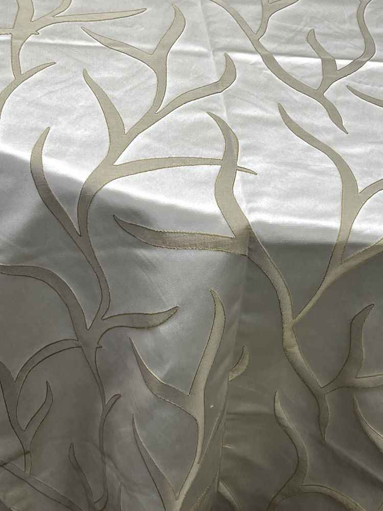 Vine tree Jacquard - Tablecloth - Black