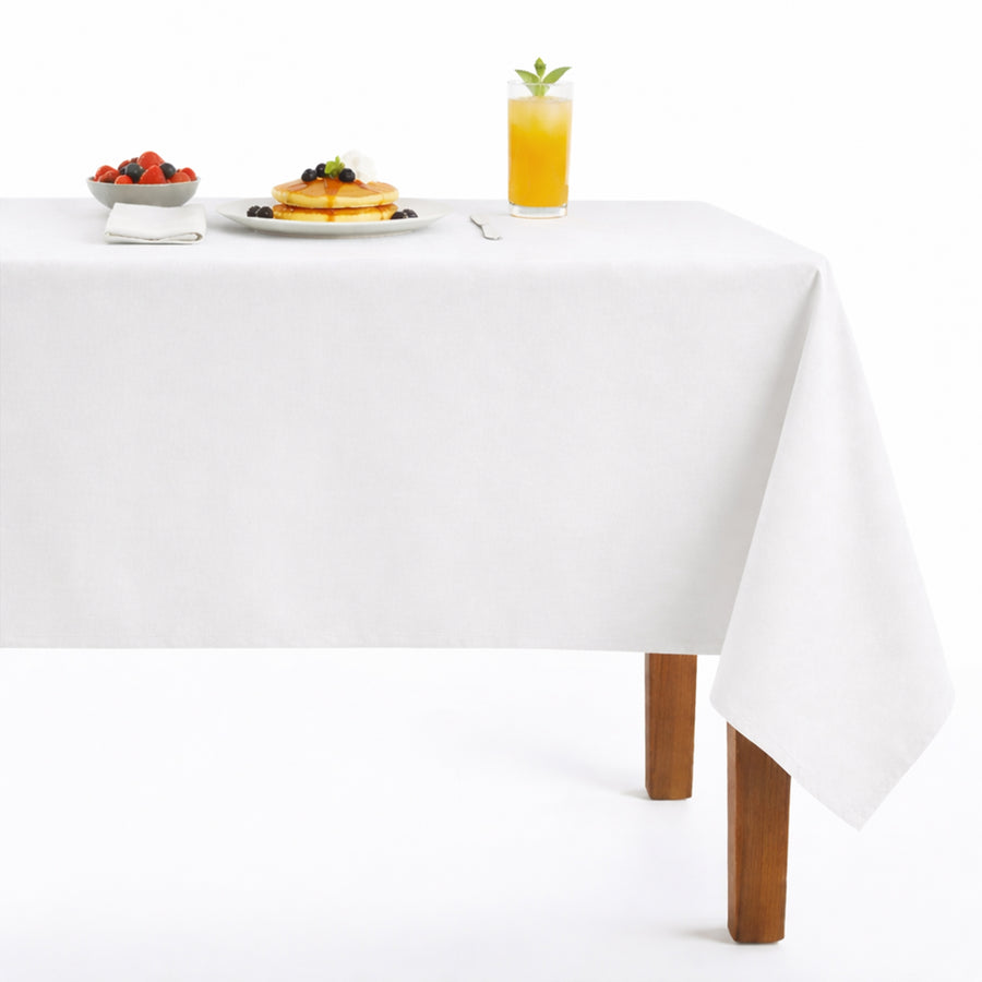 Newport118 Velvet Tablecloth – White